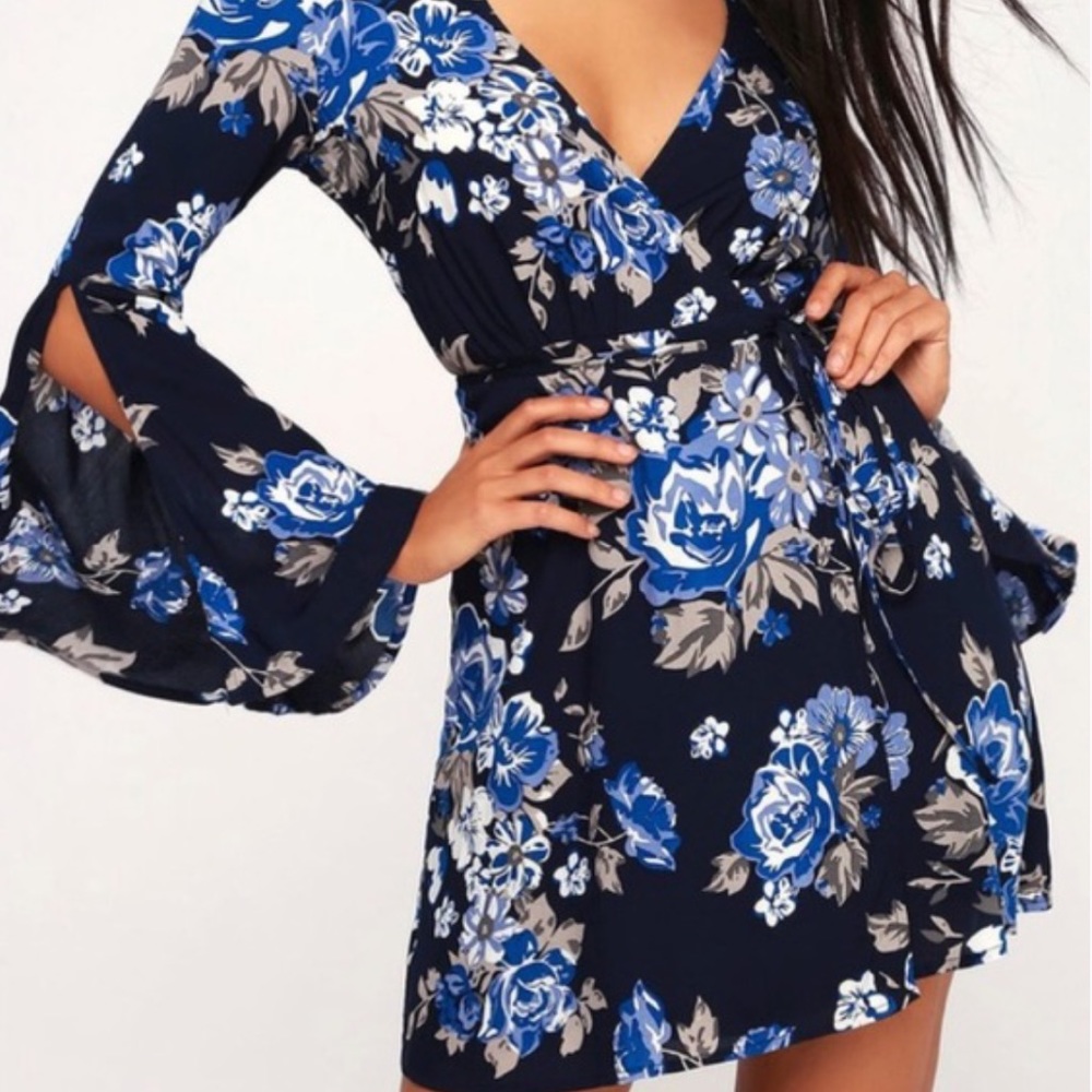 Floral Lulu's wrap and open back dress Size Medium